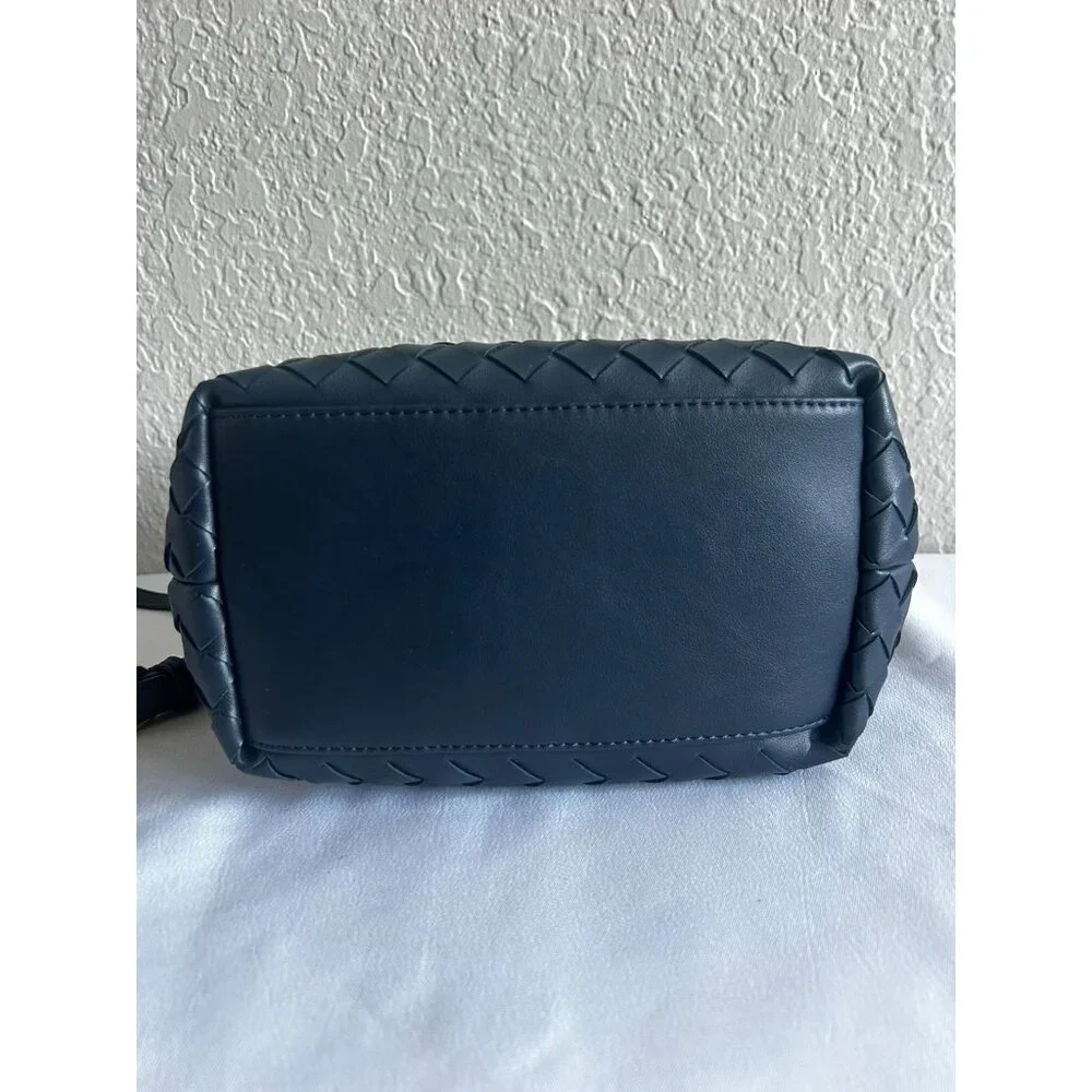Urban Expressions Hobo Crossbody Women's Navy Blue Faux Leather Woven Purse - Picture 5 of 7
